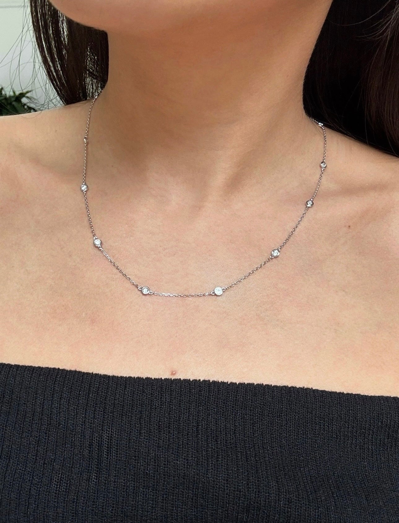 1.02Ct Natural Diamond Bezel Set Necklace