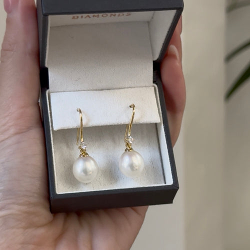Stella Freshwater Pearl & Diamond Hook Earrings in 18K Yellow Gold