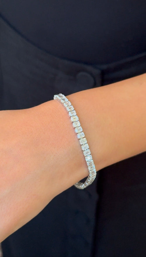 Emerald Cut Diamond Tennis Bracelet