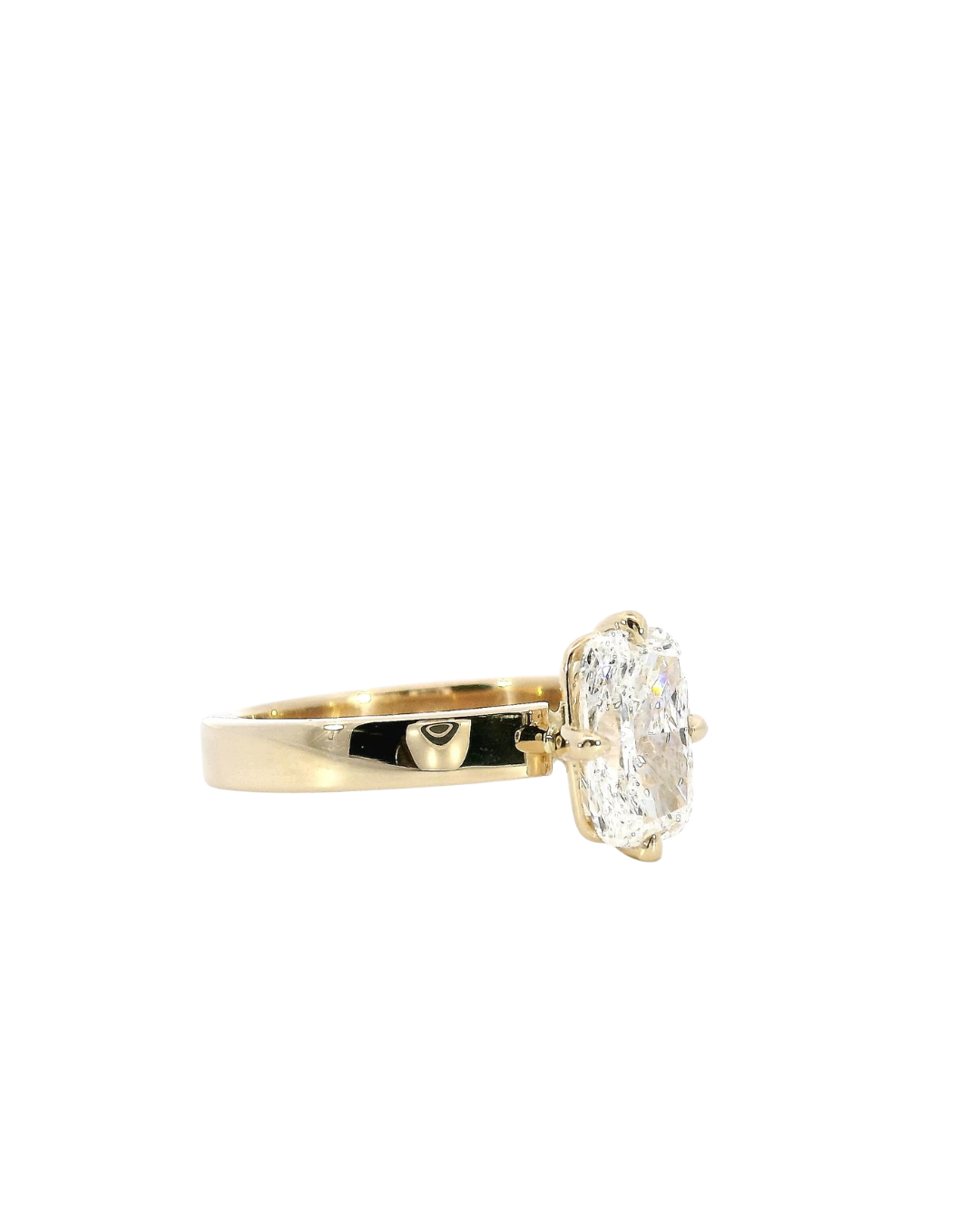 Radiant Cut Diamond NSEW Solitaire