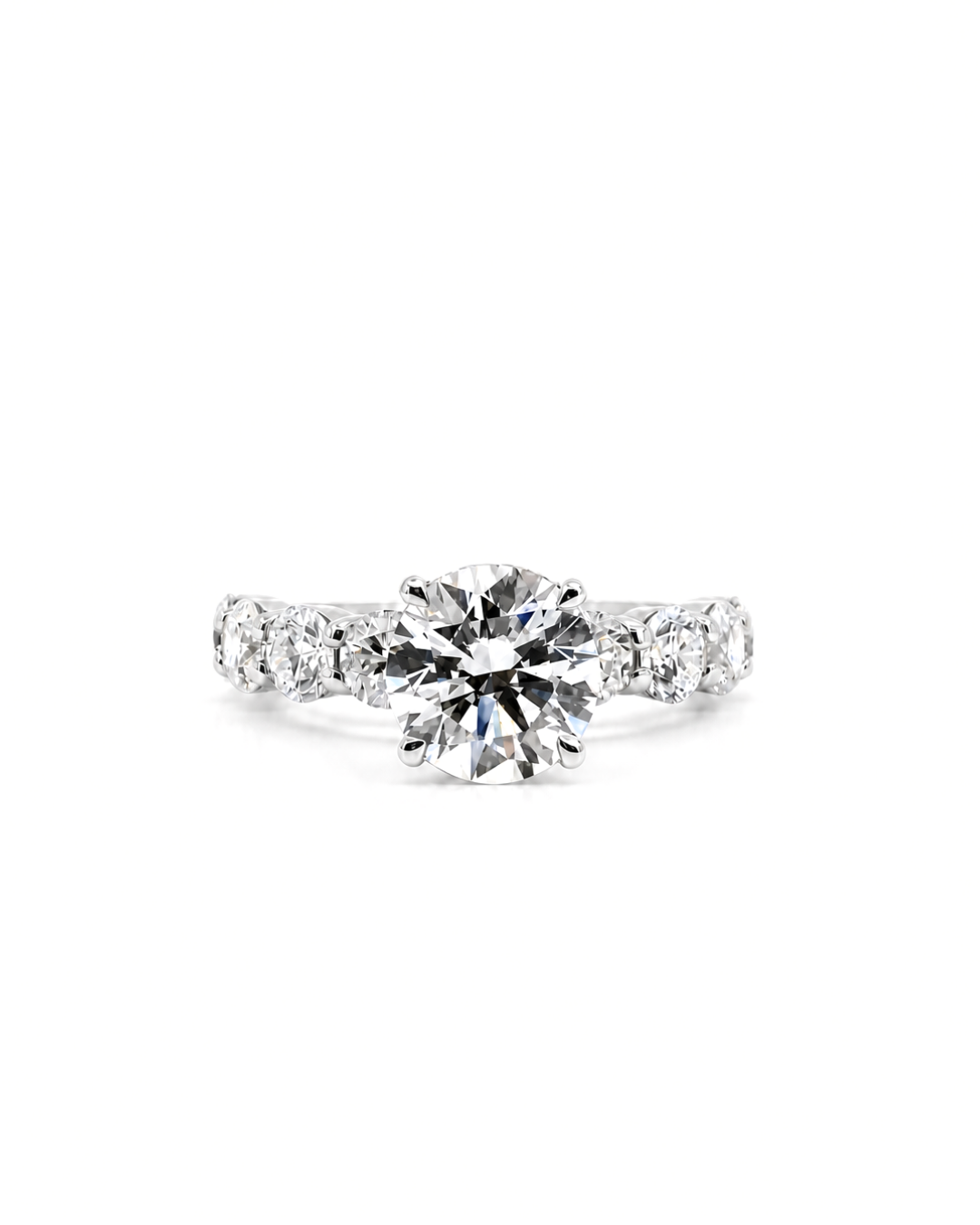 Round Brilliant Diamond in the Margot Design