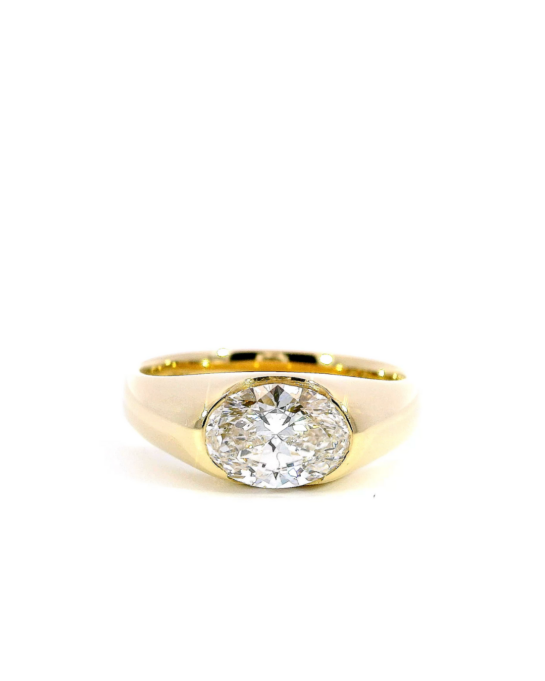 1.00Ct Oval Cut Natural Diamond in the Solitaire Signet Design